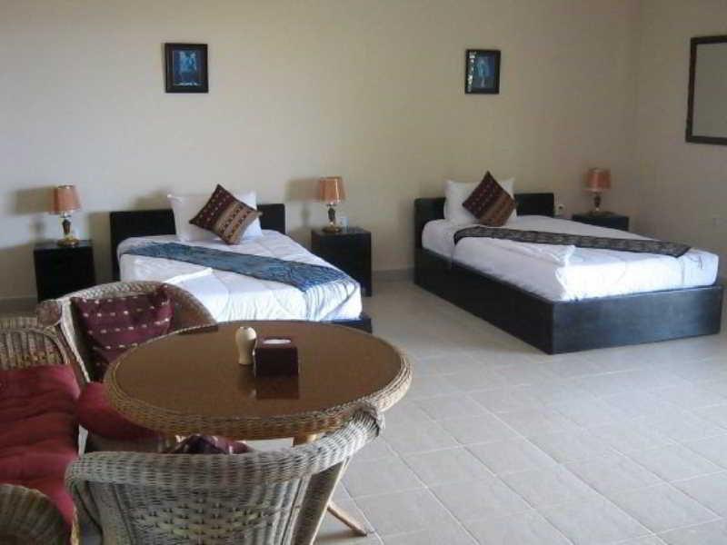 Golden Rooster Hotel Preăh Sihanŭk Pokój zdjęcie